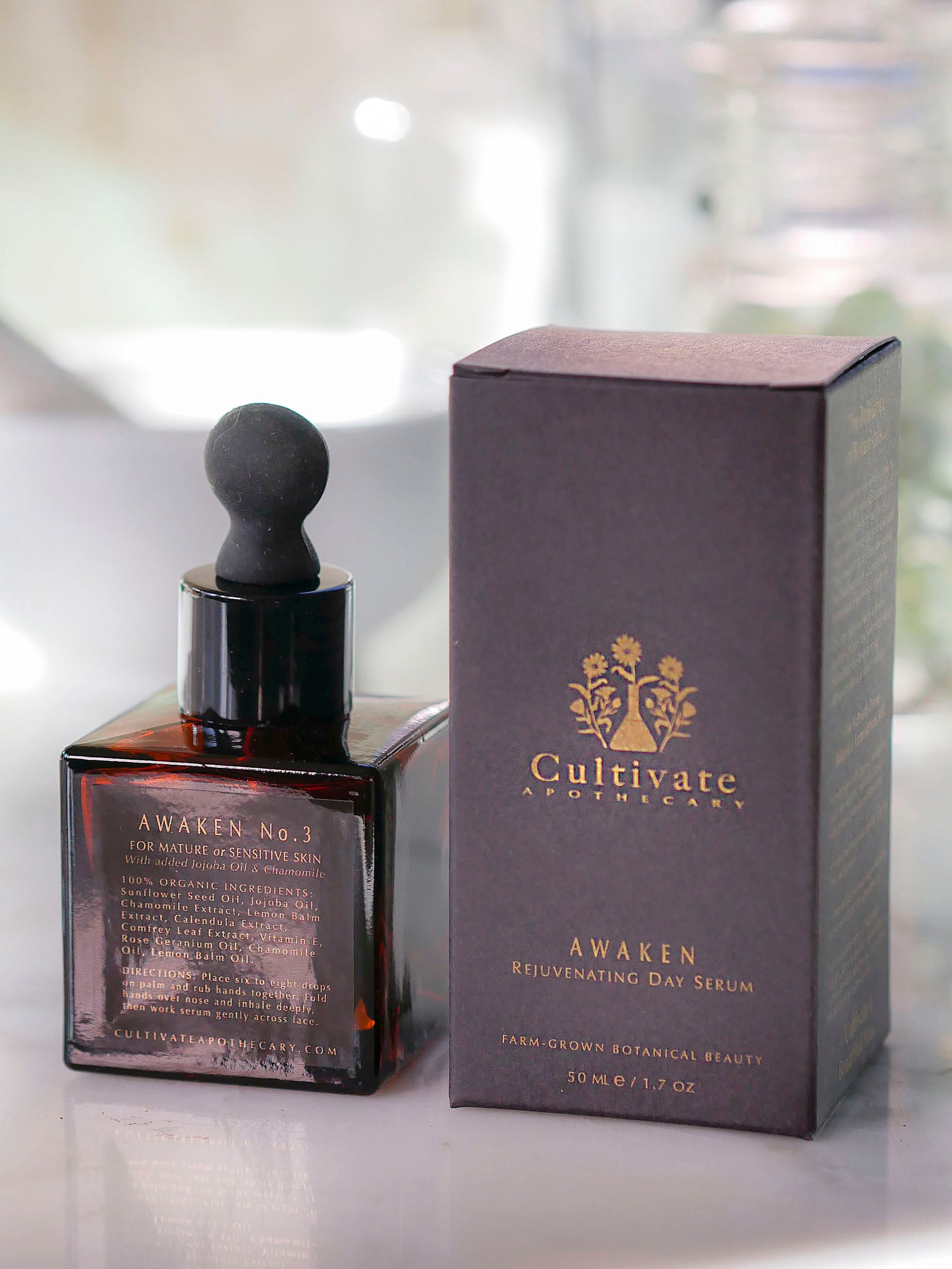 Best serum for sensitive skin by Cultivate Apothecary.
